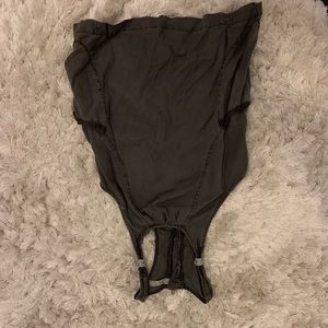 Casual over a shirt dress for summer girls.